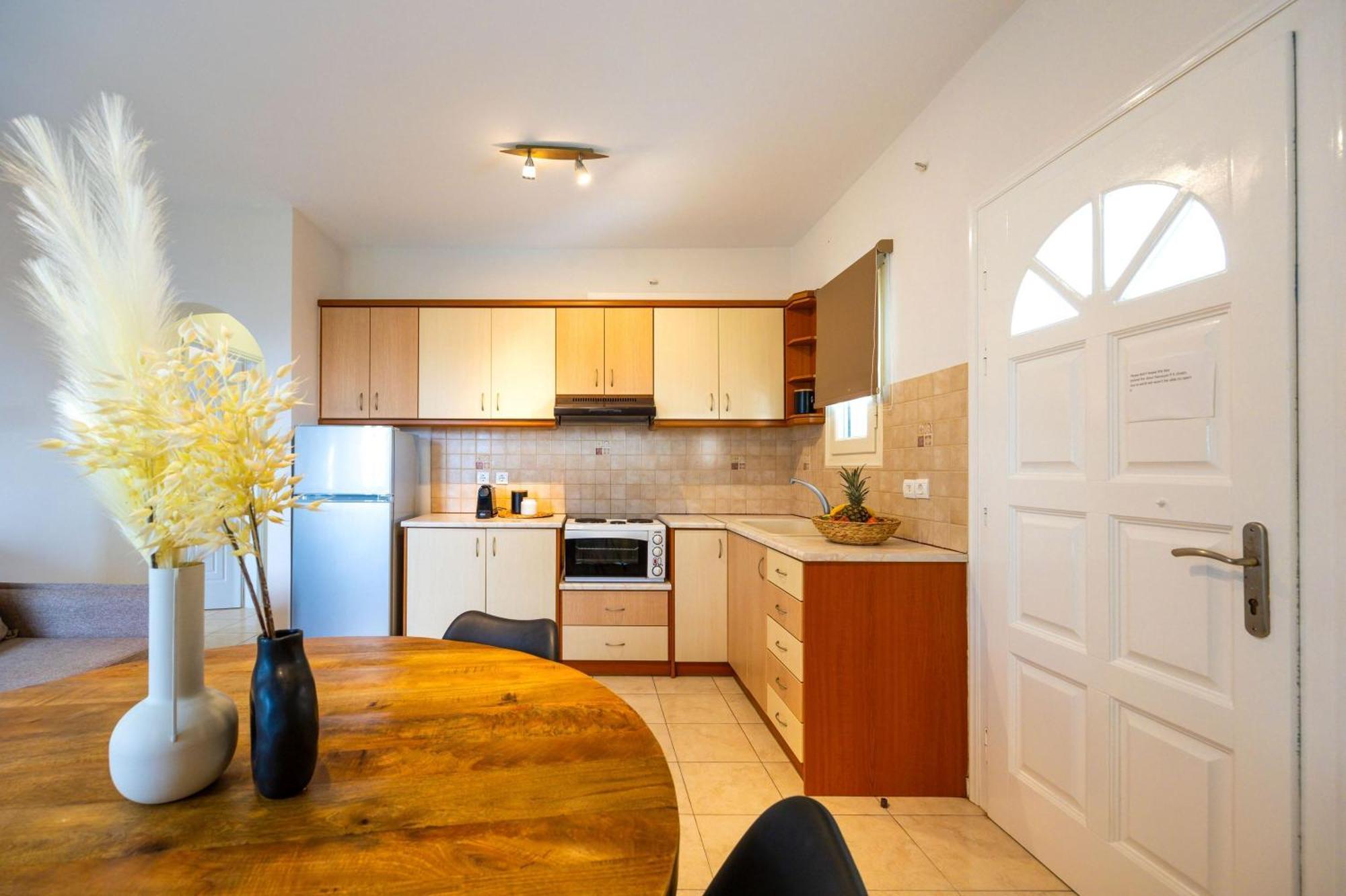 Sahara Beach Apartments - Kastraki Kastrákion エクステリア 写真