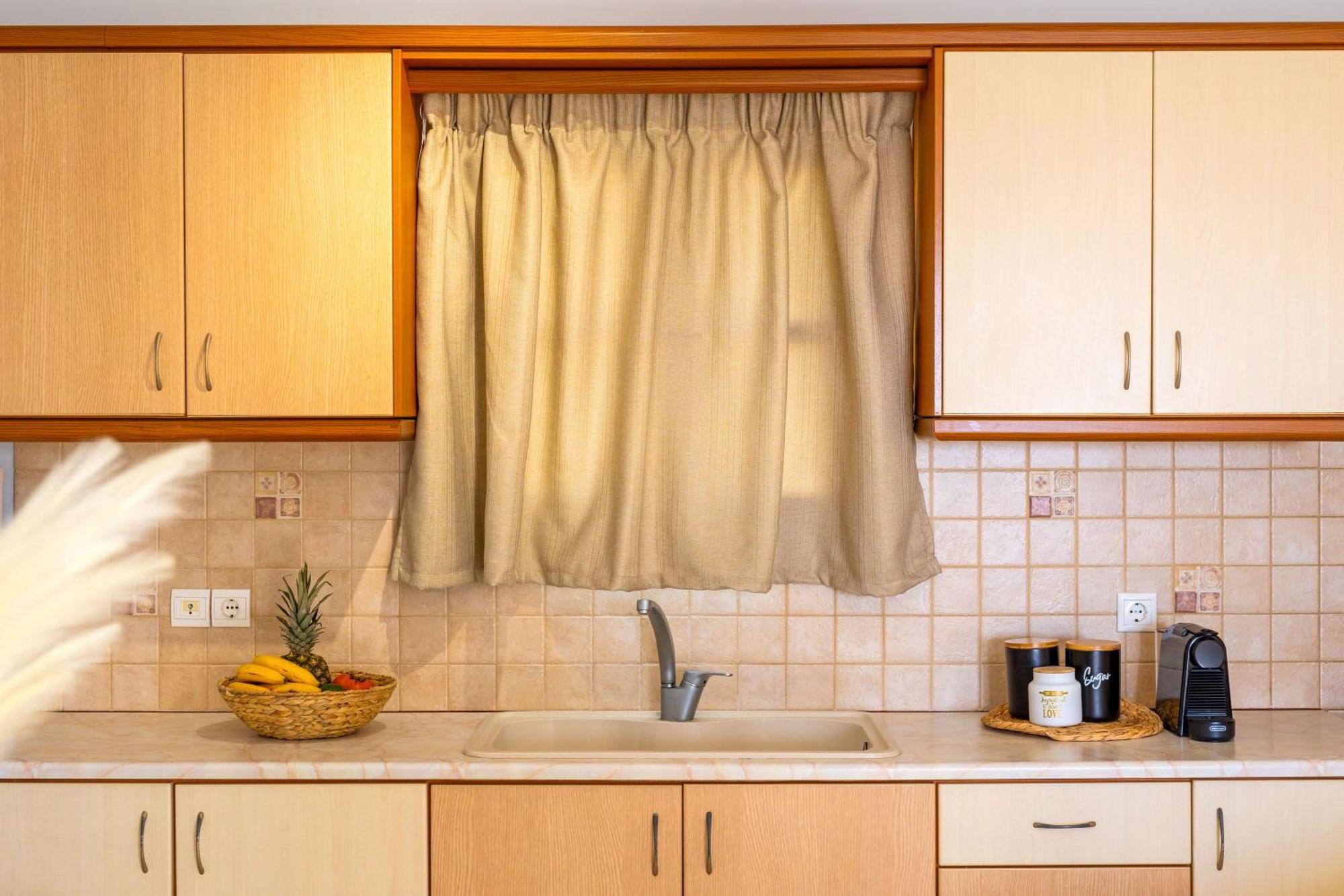 Sahara Beach Apartments - Kastraki Kastrákion エクステリア 写真