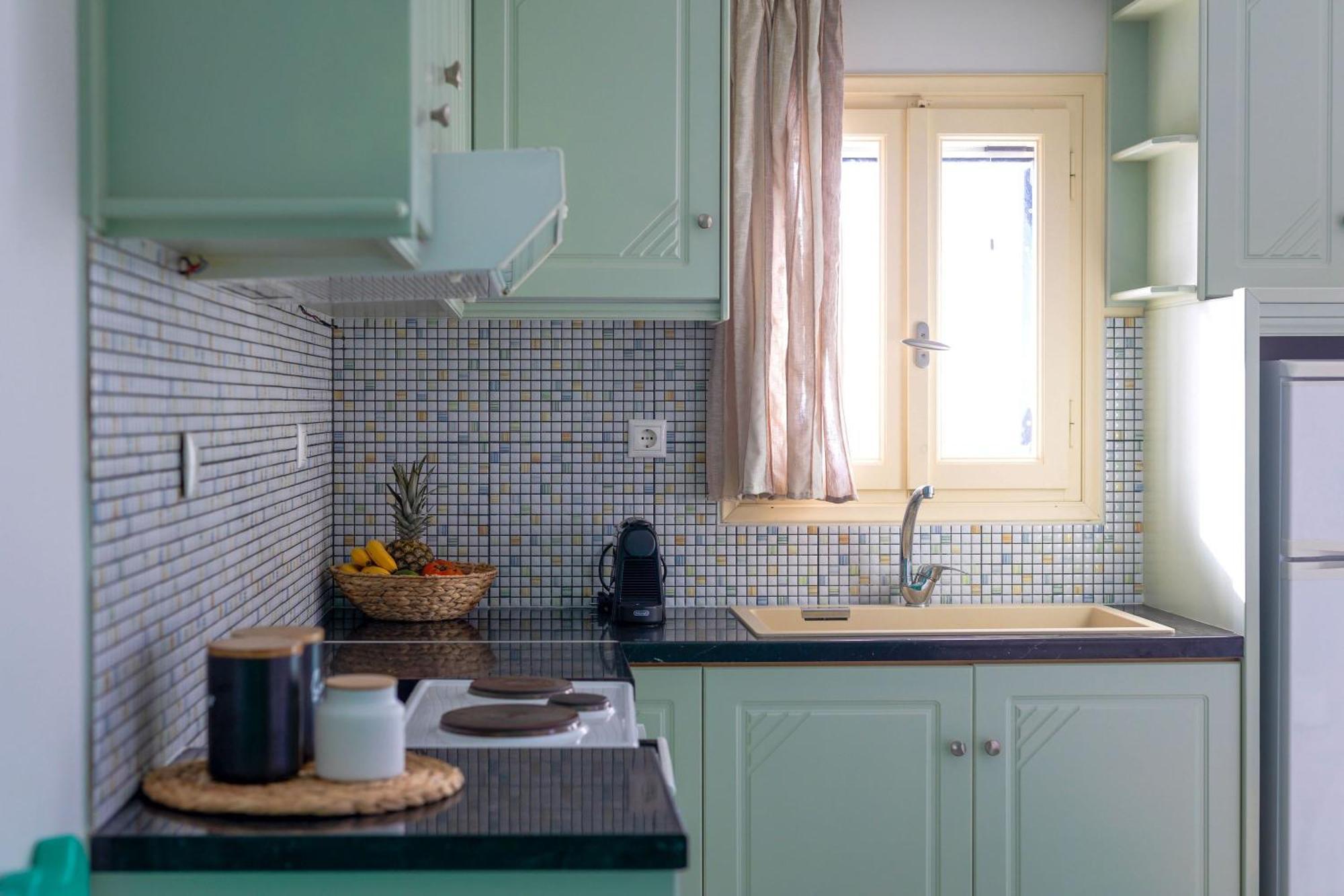 Sahara Beach Apartments - Kastraki Kastrákion エクステリア 写真