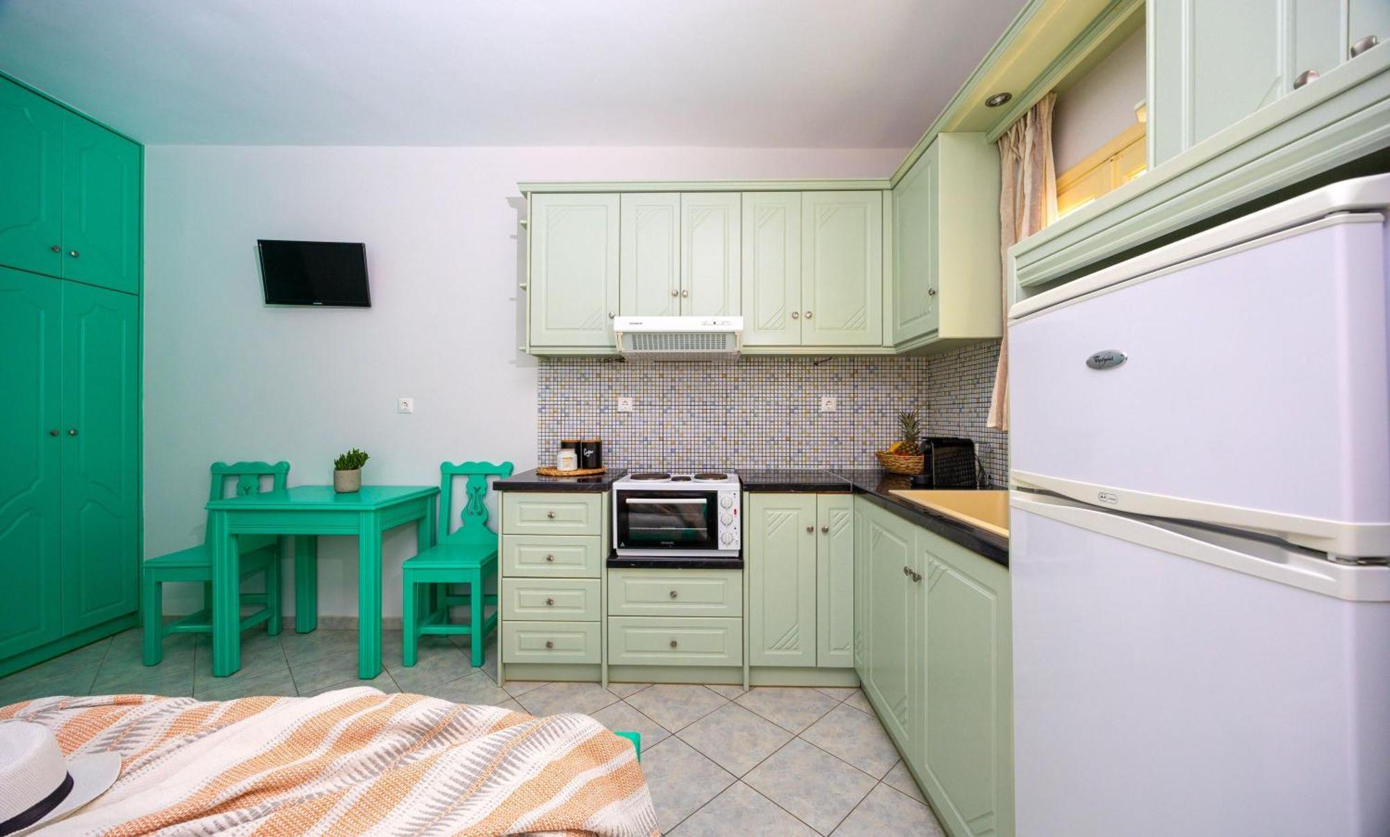 Sahara Beach Apartments - Kastraki Kastrákion エクステリア 写真