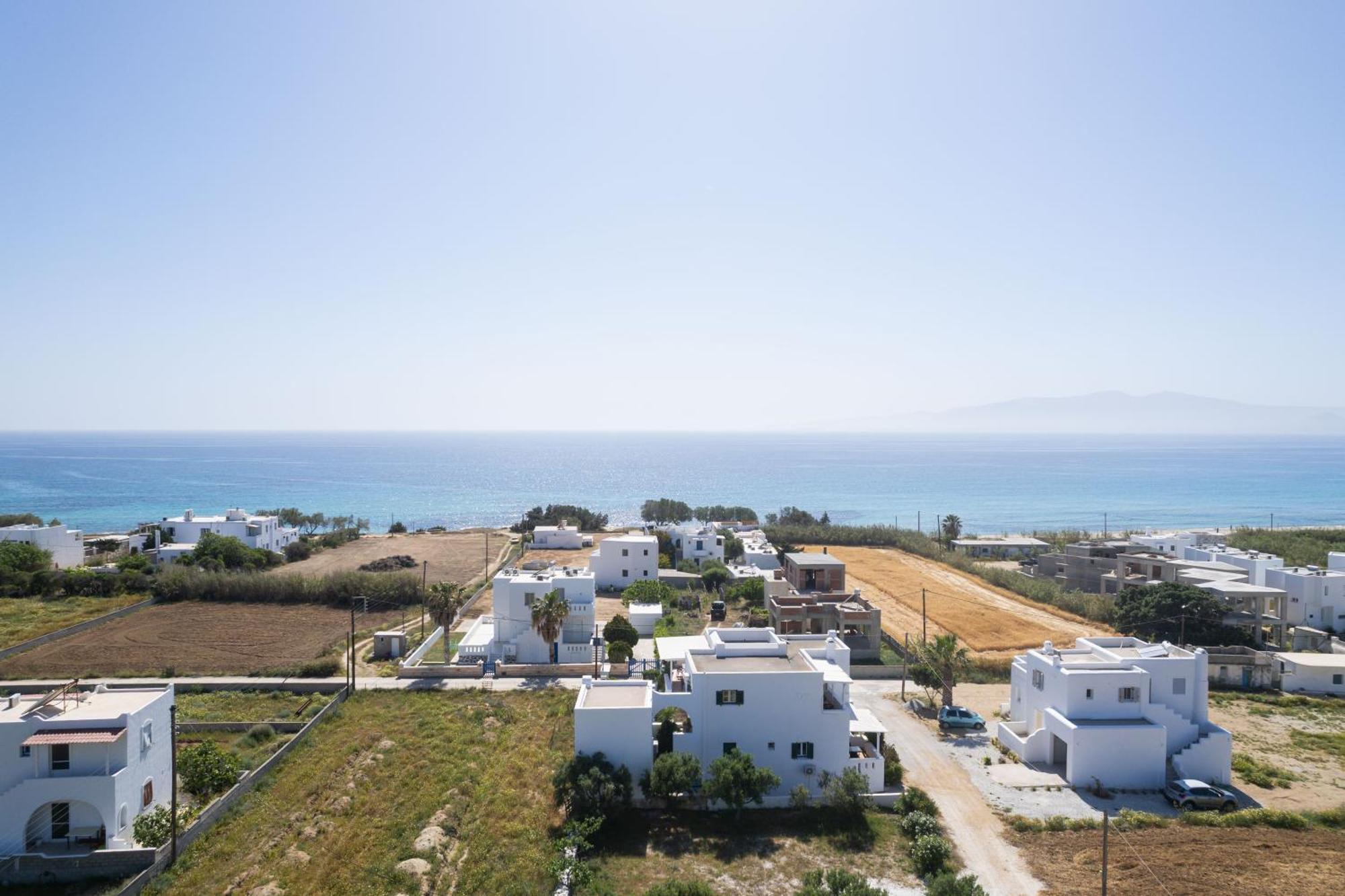 Sahara Beach Apartments - Kastraki Kastrákion エクステリア 写真